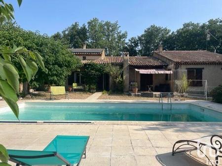 vente maison piscine à saint-saturnin-lès-apt (84490) : à vendre piscine / 250m² saint-sat
