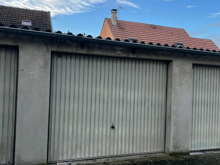 stationnement ris-orangis 13 m² t- à vendre  15 500 €