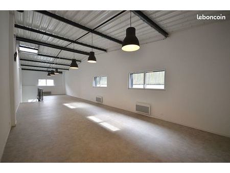 local 129 m² guipavas