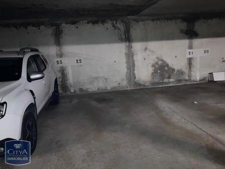 location parking angers (49)  53€