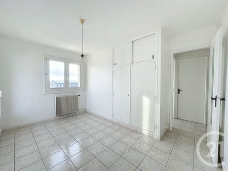 appartement f3 à louer - 3 pièces - 55 75 m2 - sochaux - 25 - franche-comte