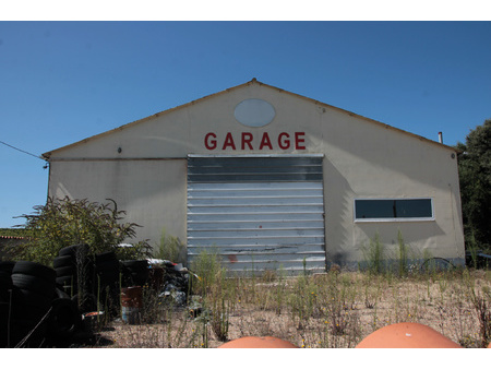 murs commerciaux à vendre surface d'environ 375 m² ( ancien garage de mécanique automobile