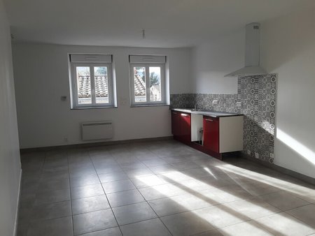 maison caucalières 60 m² t-2 à vendre  110 000 €