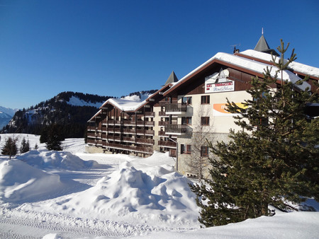 parking - le praz de lys