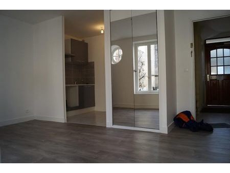 location appartement 1 pièce 24 m²
