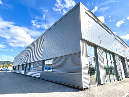 local commercial - 404m² - pontarlier