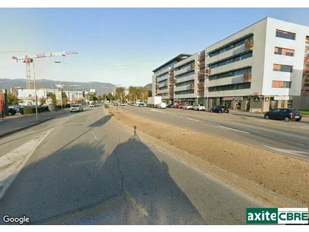 local commercial - 280m² - st martin d heres