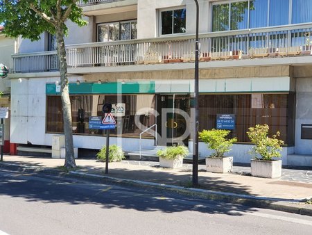 local commercial - 260m² - chamalieres