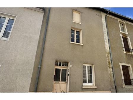 vente maison 2 pièces 30 m² mont-saint-jean (72140)