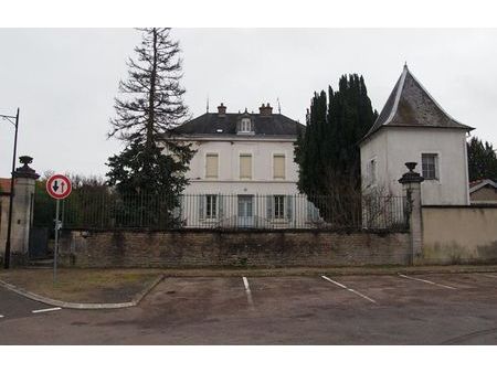 vente maison 10 pièces 247 m² marcilly-sur-tille (21120)
