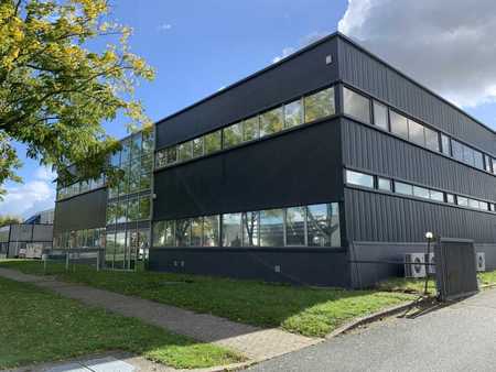 location de bureau de 150 m² à saint-jean-de-braye - 45800