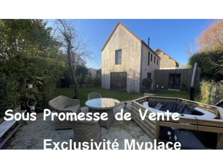 maison de prestige en vente à chateaufort : a 5 km de buc  chateaufort centre village  sup