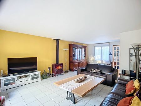 maison voisins-le-bretonneux 142 m² t-5 à vendre  624 000 €
