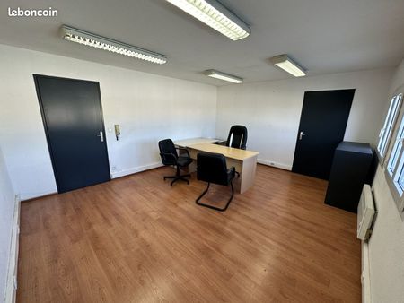 bureaux 20 m² puget-sur-argens