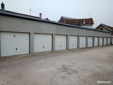 garage / box automobile sécurisé audincourt