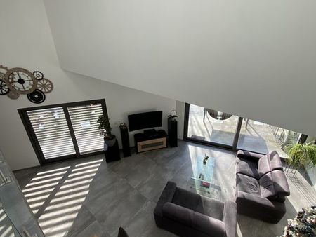villa 6 pièces 160 m²