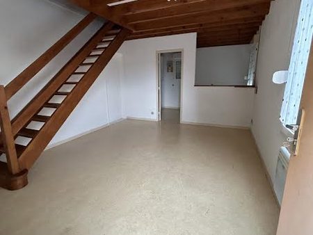 location appartement 1 pièce 50 m²