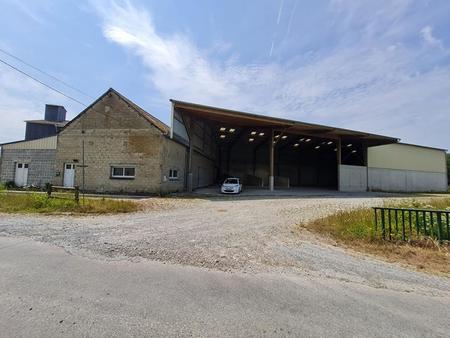 la haye du puits - entrepot  local agricole avec bureaux 500 m²