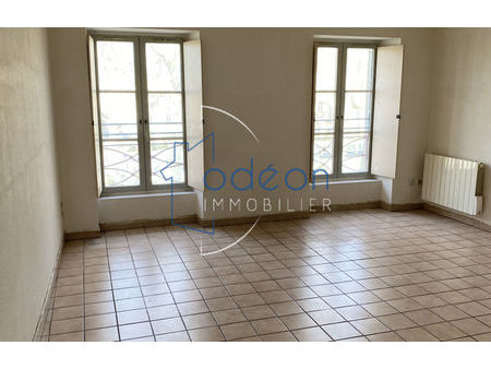 location appartement 3 pièces 56 m² carcassonne (11000)