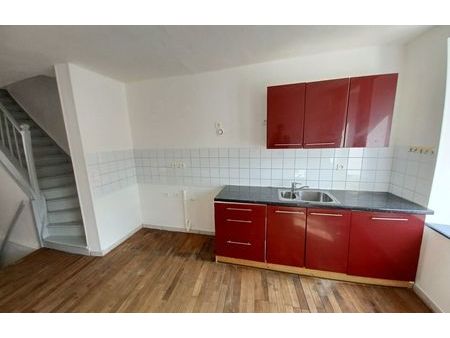 vente immeuble 143 m² montmédy (55600)