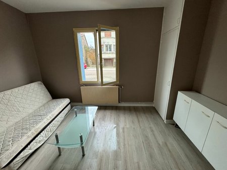 location appartement  25.35 m² t-1 à longeville-en-barrois  350 €