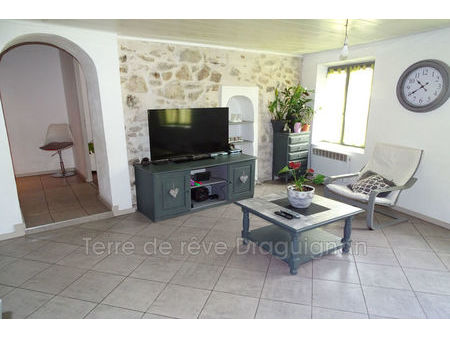 vente appartement 3 pièces 67m2 draguignan 83300 - 105000 € - surface privée