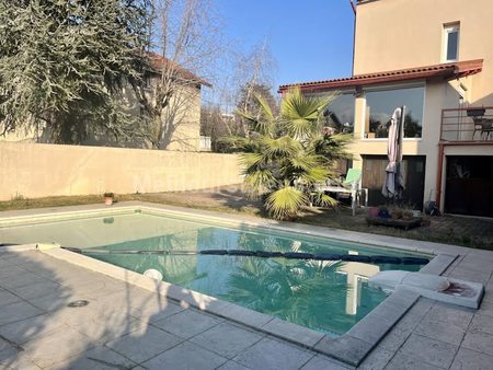 vente villa 8 pièces 182 m²