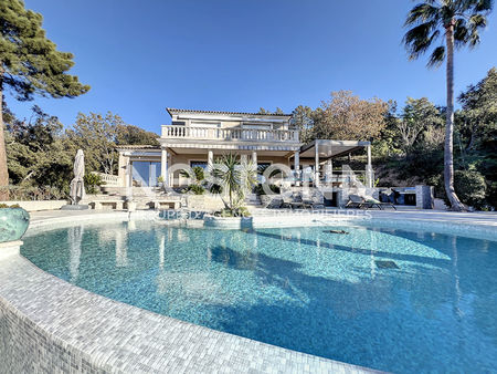 villa 245m2 - terrasse - piscine - garage