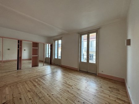 appartement 4 pièces 113 11 m²