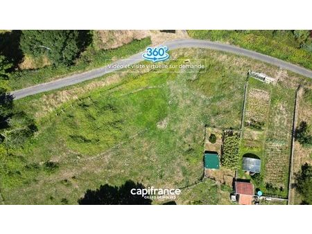 vente terrain 2065 m²