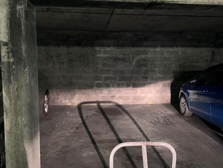 parking 15 m² metz