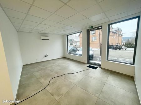 local commercial 101 m² waldighofen