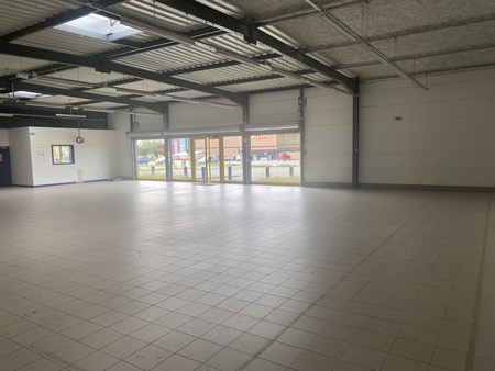 local commercial - 400m² - peronne