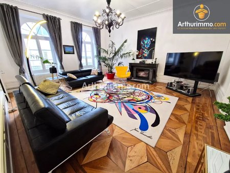 lons-le-saunier (39 jura)  à vendre sublime appartement de 210 m²  5 chambres  au centre-v