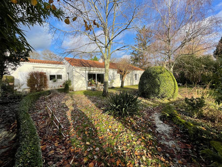 vente maison à saint-aignan-grandlieu (44860) : à vendre / 121m² saint-aignan-grandlieu