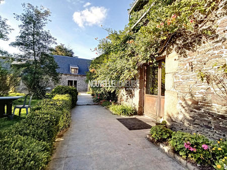 vente maison à saint-méloir-des-ondes (35350) : à vendre / 257m² saint-méloir-des-ondes