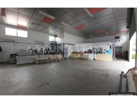 location local industriel 330 m² toussieu (69780)