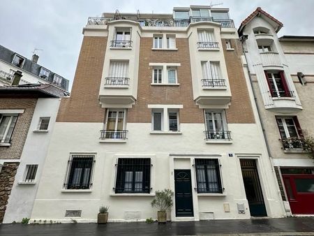 appartement paris 13 16.85 m² t-1 à vendre  165 000 €