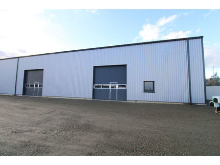 local professionnel neuf composé d'un hangar + bureaux à saint quay portrieux   430 m2