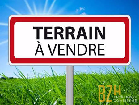 terrain - 1 400m²