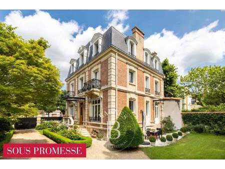 maison à vendre 11 pièces 287 m2 saint-germain-en-laye - 3 450 000 &#8364;