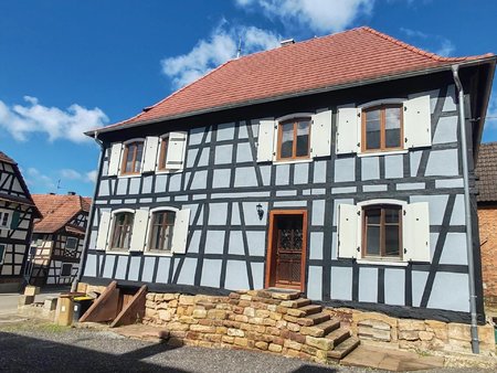 betschdorf ; belle et grande maison alsacienne totalement rénovée !