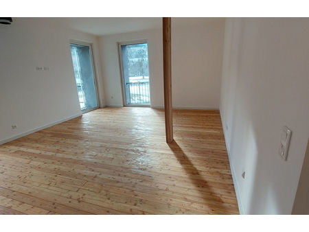 vente appartement 4 pièces 77 m² barcelonnette (04400)
