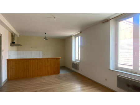 vente appartement 3 pièces 77 m² champagnole (39300)