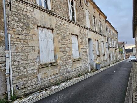 vente maison à fontenay-le-comte (85200) : à vendre / 220m² fontenay-le-comte