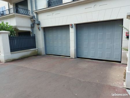 parking moto - clamart/fontenay-aux-roses