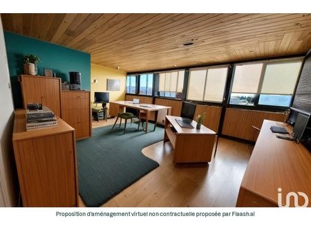 vente bureaux 1 600 m²