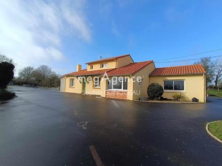 vente maison à saint-christophe-du-bois (49280) : à vendre / 171m² saint-christophe-du-boi