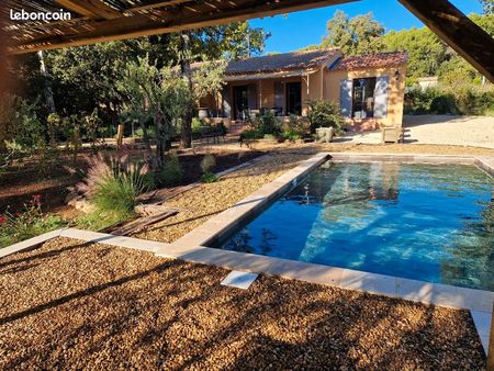 jolie maison 140 m2 entièrement refaite a neuf avec piscine