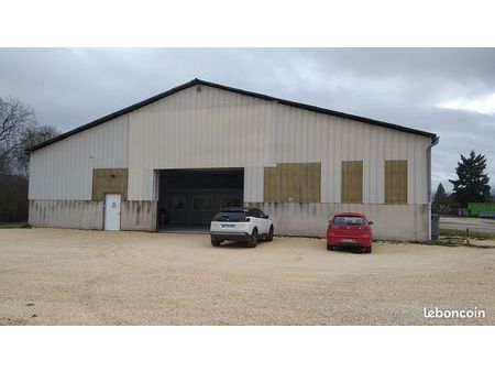 local commercial 375 m² appoigny